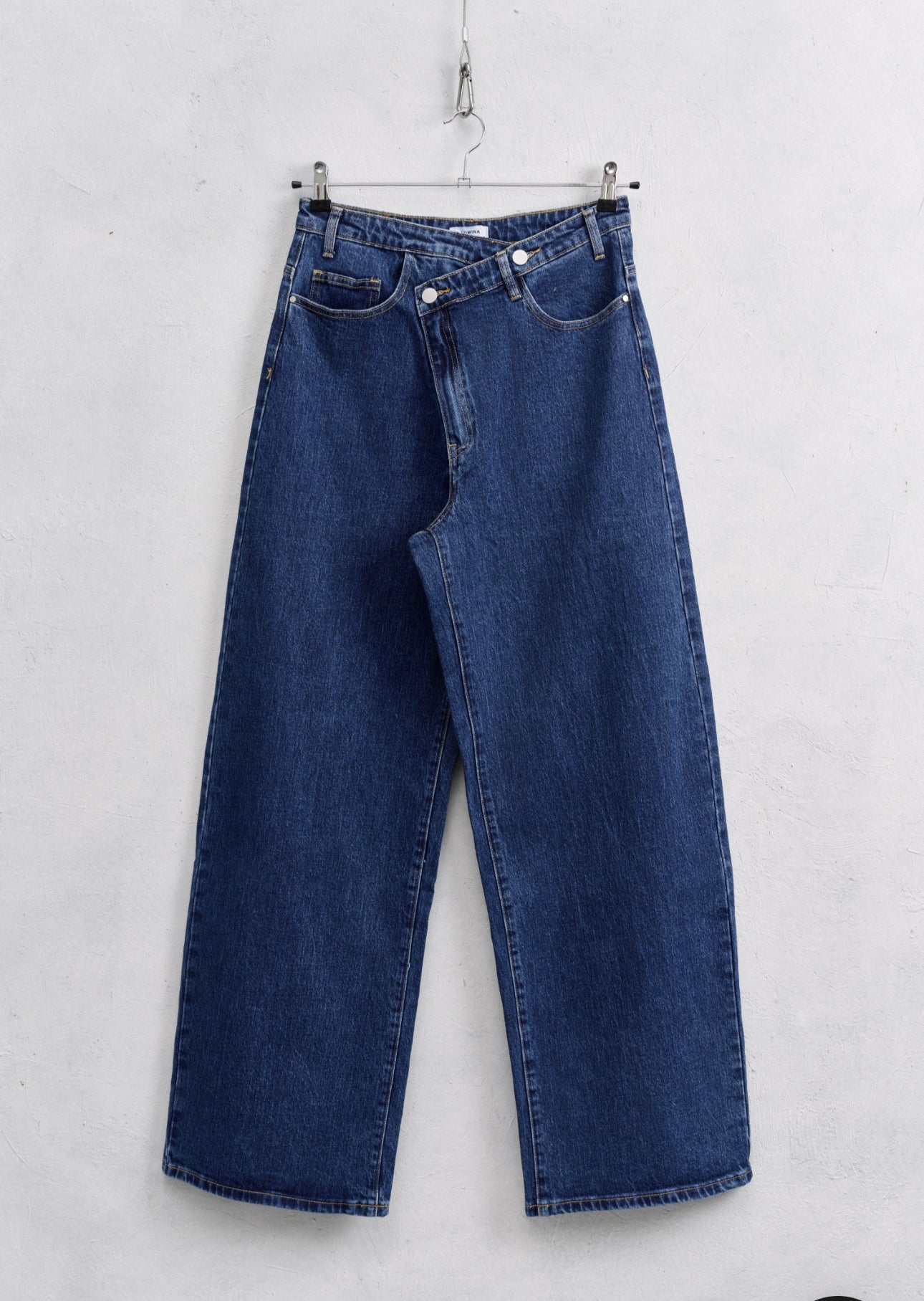 Jeans asimmetrici Lumina