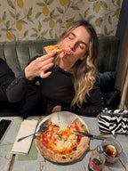 Maglia asimmetrica borchie