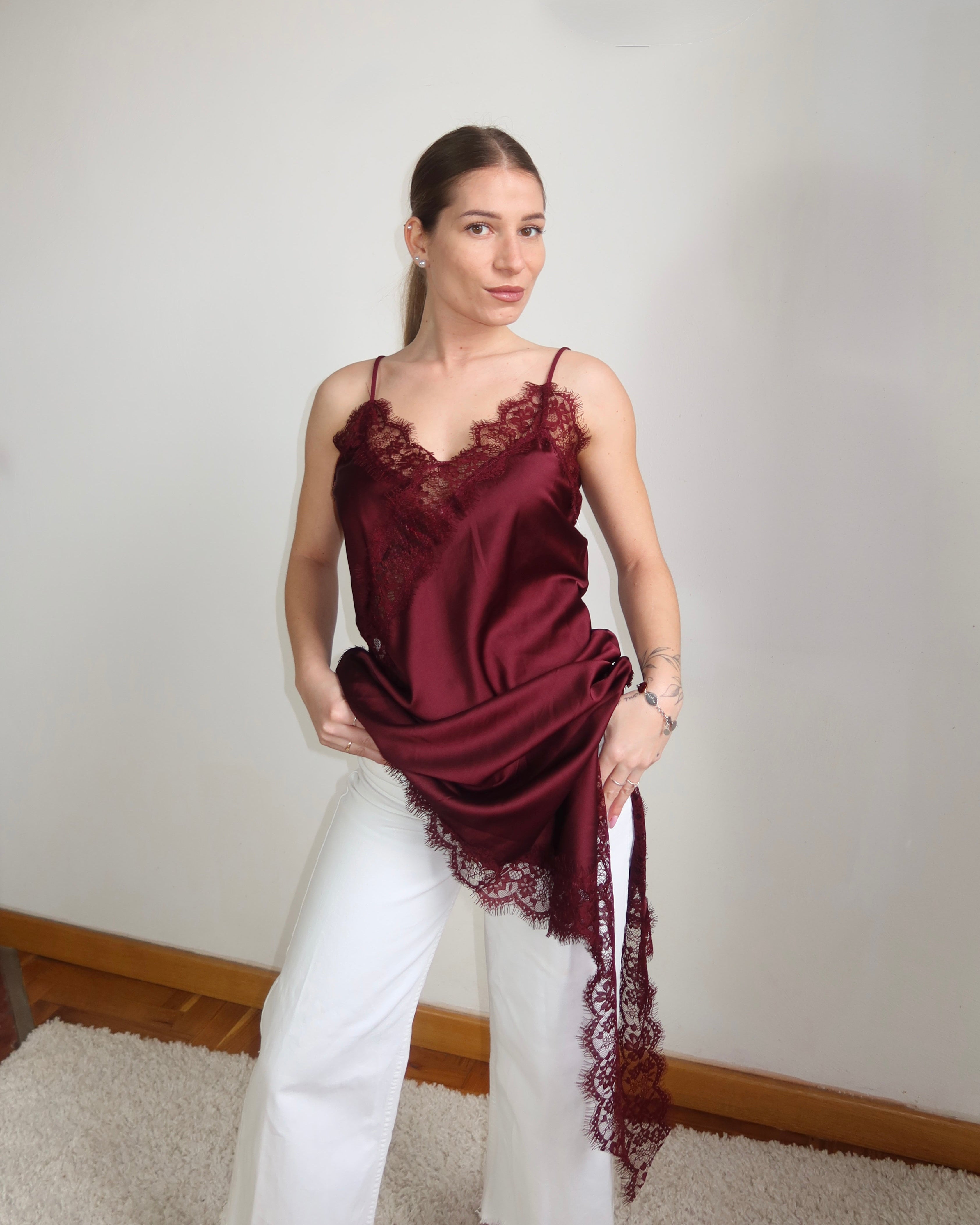 Vestito/top satin e pizzo