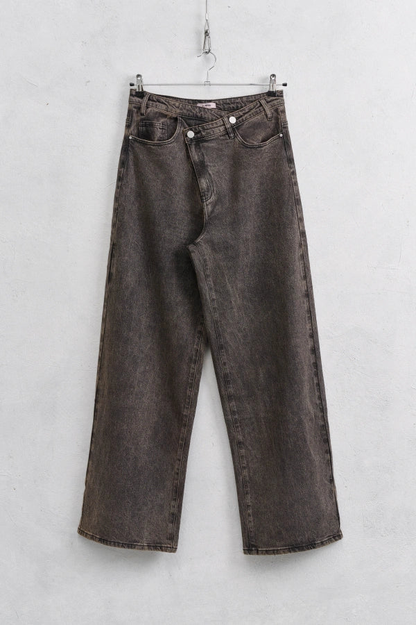 Jeans asimmetrici Lumina